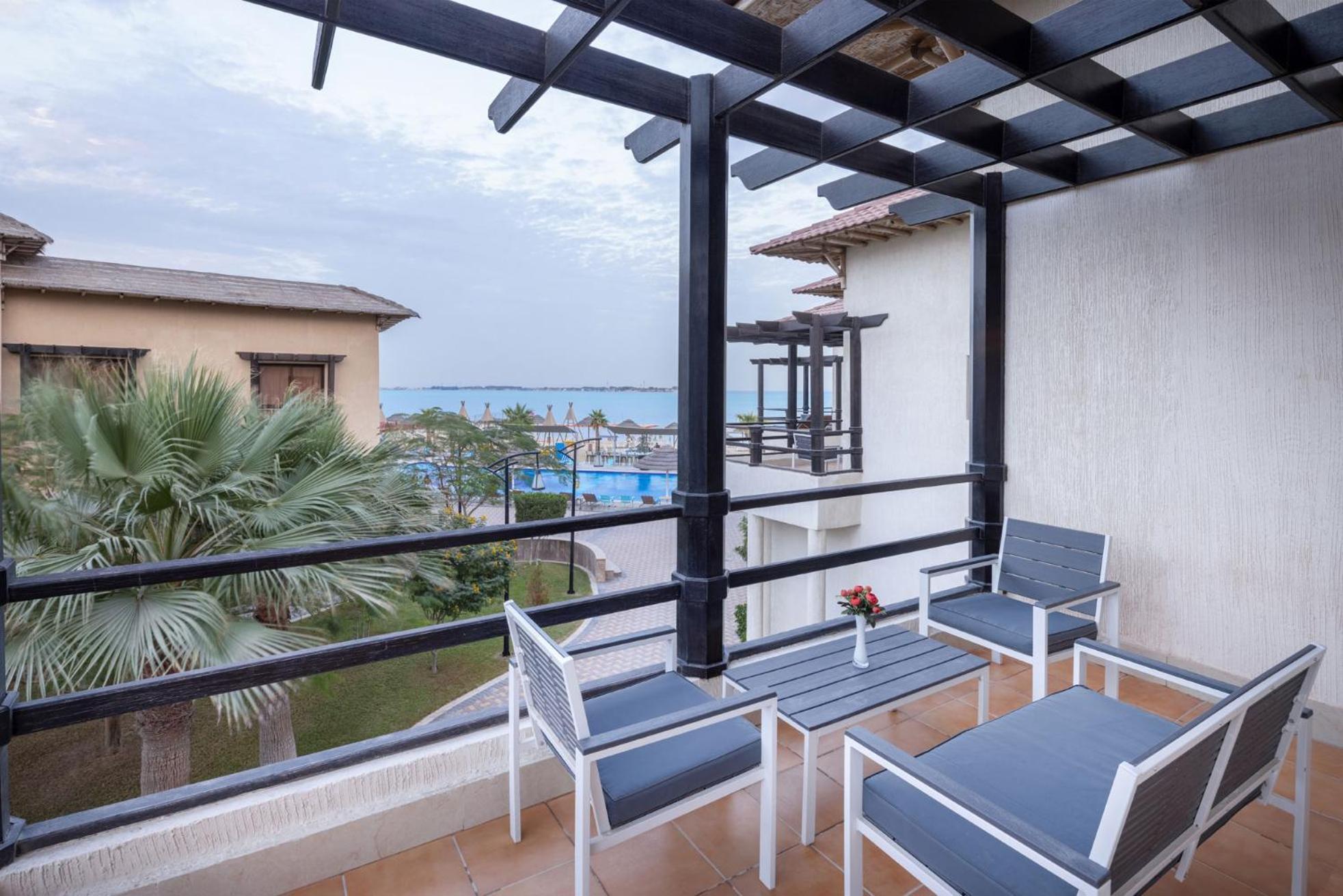 Braira Al Azizya Hotel & Resort Khobar Bagian luar foto