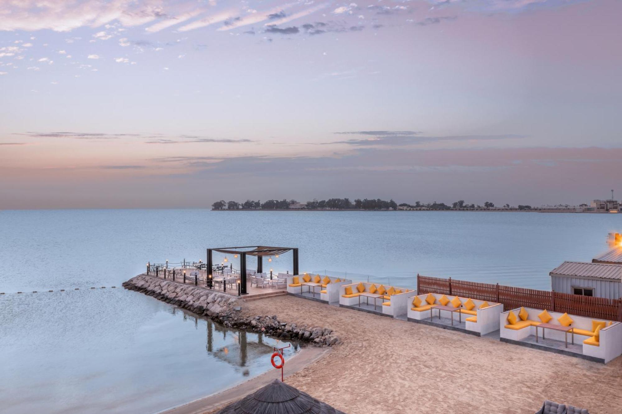 Braira Al Azizya Hotel & Resort Khobar Bagian luar foto